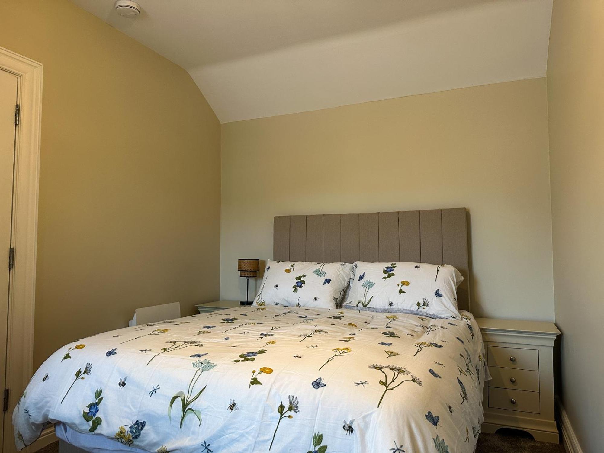 Ferienwohnung Adams Complex Tullamore Exterior foto